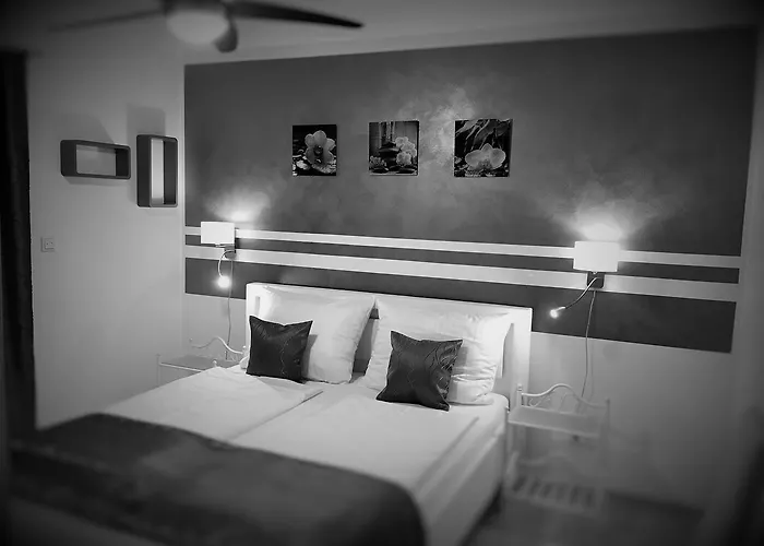 Hotel Eisberg Hotel Rust Gaestehaus