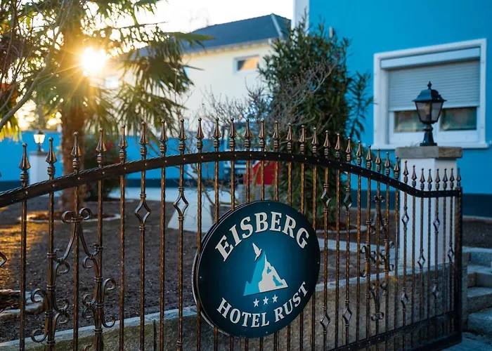 Hotel Eisberg Hotel Rust Gaestehaus Rust